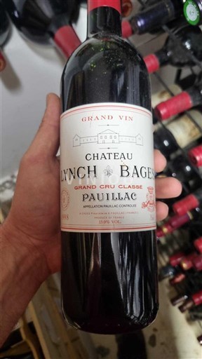 Bordeaux Pauillac Grand Cru Château Lynch-Bages Ei vuosikertaa
