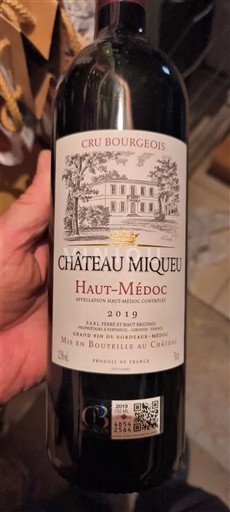 Burdeos Haut-Médoc Cru Bourgeois Château Miqueu 2019