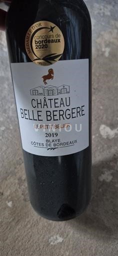 Vin Rouge sec Le Petit Belier Château Belle Bergere 2019 France Bordeaux Blaye-côtes-de-bordeaux AOC