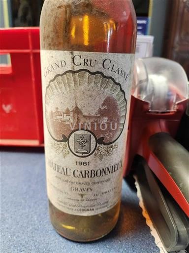Bordeaux Graves Grand Cru Château Carbonnieux 1981