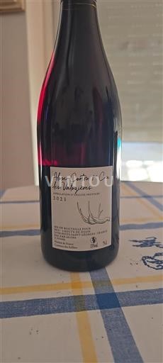 Vin Rouge sec Les Valozières 2021 France Bourgogne Aloxe-Corton AOC Premier Cru