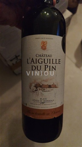 Bordeaux Blaye Côtes de Bordeaux Château L'Aiguille du Pin 2015