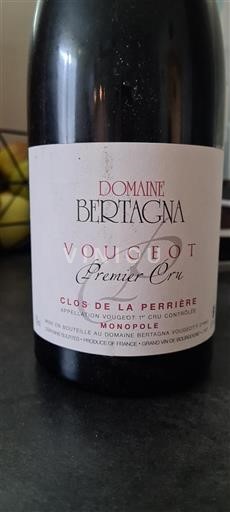 Burgundija Vougeot Premier Cru Domaine Bertagna Clos de la Perrière Neleten.