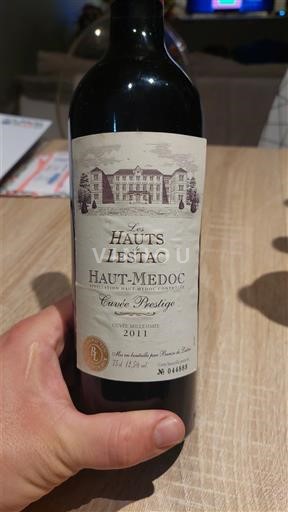 Bordeaux Haut-Médoc Les Hauts de Lestac Prestige 2011