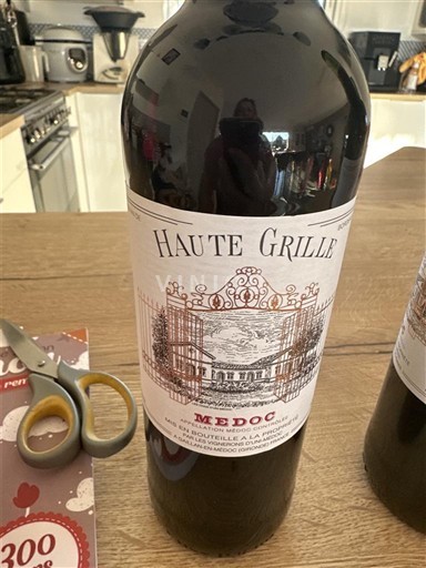 Bordeaux Médoc Haute Grille Ei vuosikertaa