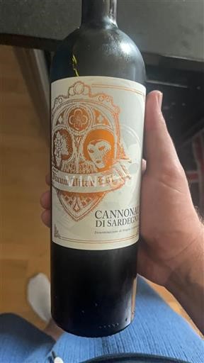 Sardinie Cannonau di Sardinie. Bini Istar 2019
