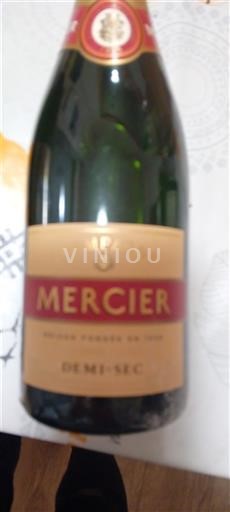 Champaña Champán Mercier Sin añada