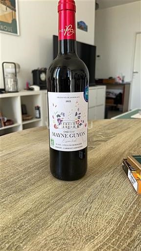 Burdeos Blaye-Côtes de Burdeos Château Mayne Guyon Essentiel 2022