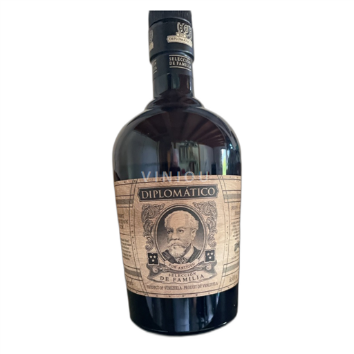 Ron Viejo Diplomatic selection de familla Unidas sa 5a Venezuela Aragua