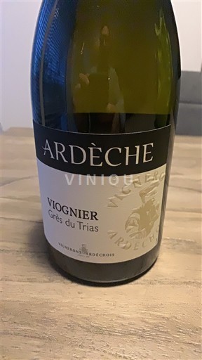 Alpe in reke Rona Ardeška. Vignerons Ardéchois Grès du Trias 2023