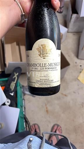 Vin Rouge sec Les Borniques Vincent Jeanniard 2004 France Bourgogne Chambolle-Musigny AOC Premier Cru