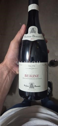 Vin Rouge sec Nuiton-Beaunoy 2017 France Bourgogne Beaune AOC