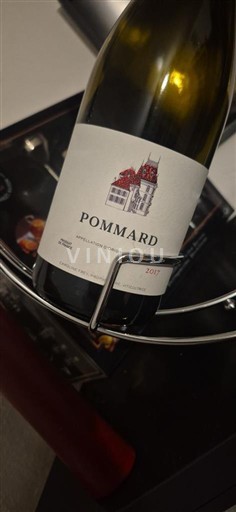 Burgundy Pommard Château Pommard 2017