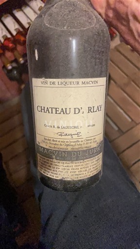 Jura Macvin-du-Jura Château Arlay Neročník