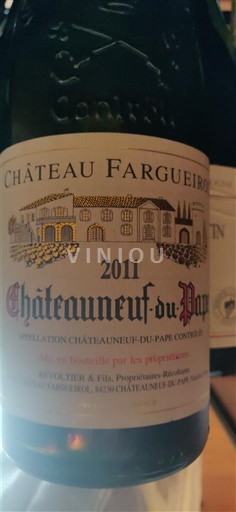 Thung lũng Rhône Châteauneuf-du-pape Château Fargueirol 2011