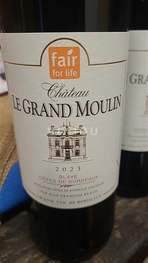 Bordeaux Blaye-Côtes-de-Bordeaux Château Le Grand Moulin 2023