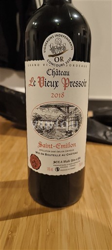 Bordeaux Saint-Émilion Château Le Vieux Pressoir 2018