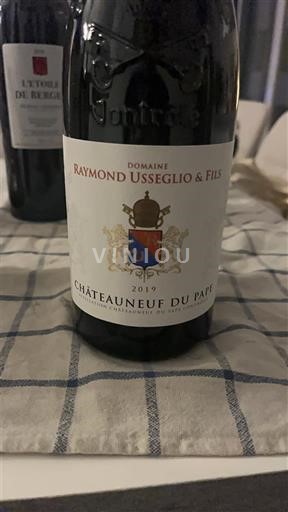Rhône Valley Châteauneuf-du-Pape Raymond Usseglio & Fils Girard 2019
