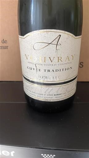 Vin Blanc demi-sec Cuvée Tradition Non millésimé France Vallée de la Loire Vouvray AOC