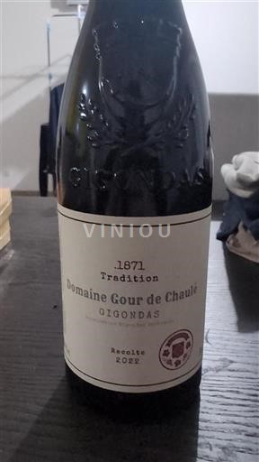 Rhônen laakso Gigondas Domaine Gour de Chaulé Tradition 2022