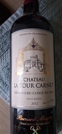 Burdeos Haut-Médoc Grand Cru Château La Tour Carnet 2012