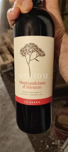 Abruzzo Montepulciano d'Abruzzo La Serra Non-Vintage