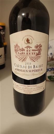 Vin Rouge sec Cuvée Prestige Château Basset 2016 France Bordeaux Bordeaux supérieur AOC
