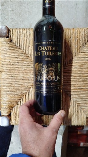 Bordeaux Lalande-de-Pomerol Château Les Tuileries 2016
