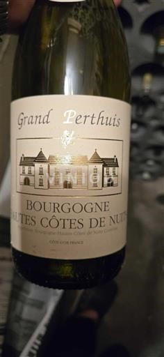 Burgundsko Hautes Côtes de Nuits Grand Perthuis Neročník