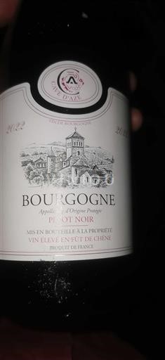 Burgund Cave Aze 2022