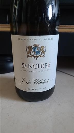 Thung lũng sông Loire Sancerre. J. de Villebois 2020