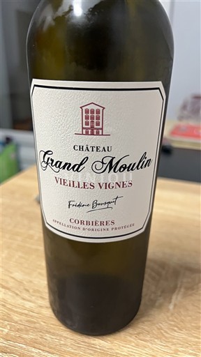 Languedoc Corbières Château Grand Moulin Vieilles Vignes 2023