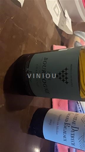Borgoña Patrick Piuze 2023