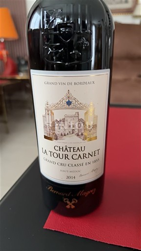 Burdeos Haut-Médoc Grand Cru Château La Tour Carnet 2014