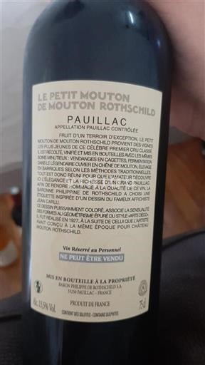 Burdeos Pauillac Mouton Rothschild Le Petit Mouton 2019