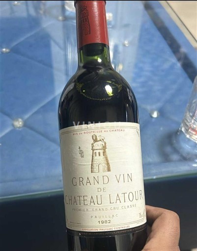 Bordeaux Pauillac Premier Grand Cru Classé Château Latour Grand Vin 1982