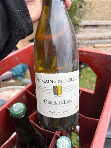 Burgundy Chablis Domaine Noelle Non-Vintage