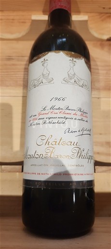 Bordeaux Pauillac Grand Cru Château Mouton Baron Philippe 1966