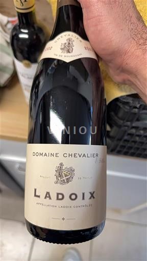 Vine Rouge sec Domaine Chevalier Non millésimé Frankrig Bourgogne Ladoix AOC