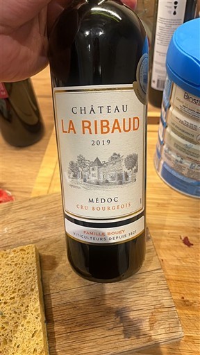 Bordeaux Médoc Cru Bourgeois Château La Ribaud 2019