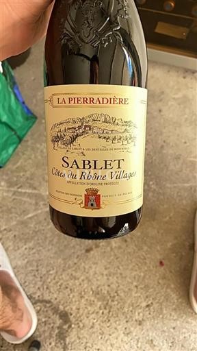 Rona dolina Côtes-du-Rhône-Villages La Pierradière Sablet 2023
