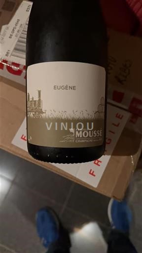 Champaña Champán Famille Moussé Eugène Sin añada