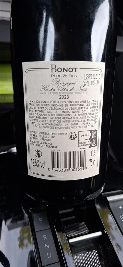 Vin Rouge sec Bonot Père & Fils 2023 France Bourgogne Hautes Côtes de nuits AOC