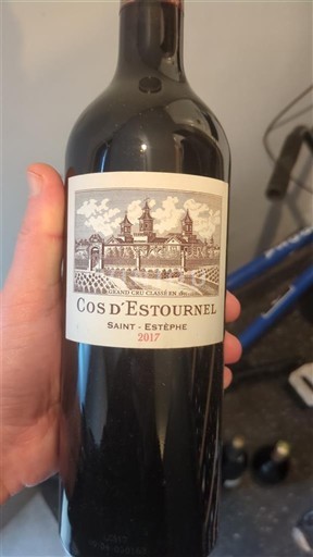 Bordeaux Saint-Estèphe Grand Cru Château Cos Estournel 2017