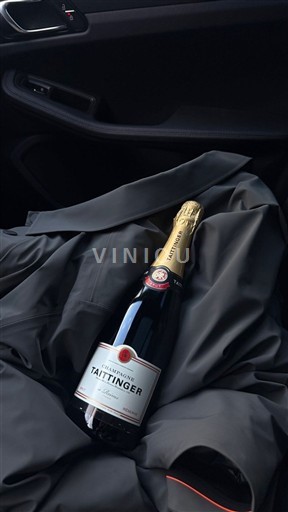 Šampanja Šampanjec Taittinger Neleten.