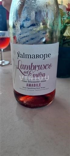 Emilia-Romaña No especificado Valmarone Sin añada