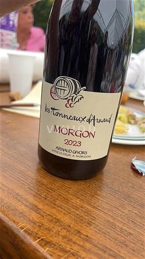 Vin Rouge sec les tonneaux d'Arnaud Arnaud Givors 2023 France Beaujolais Morgon AOC