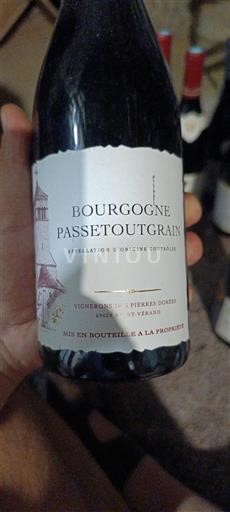 Bourgogne Bourgogne-passetoutgrain Vignerons des Pierres Dorées Icke årgångsbetecknad