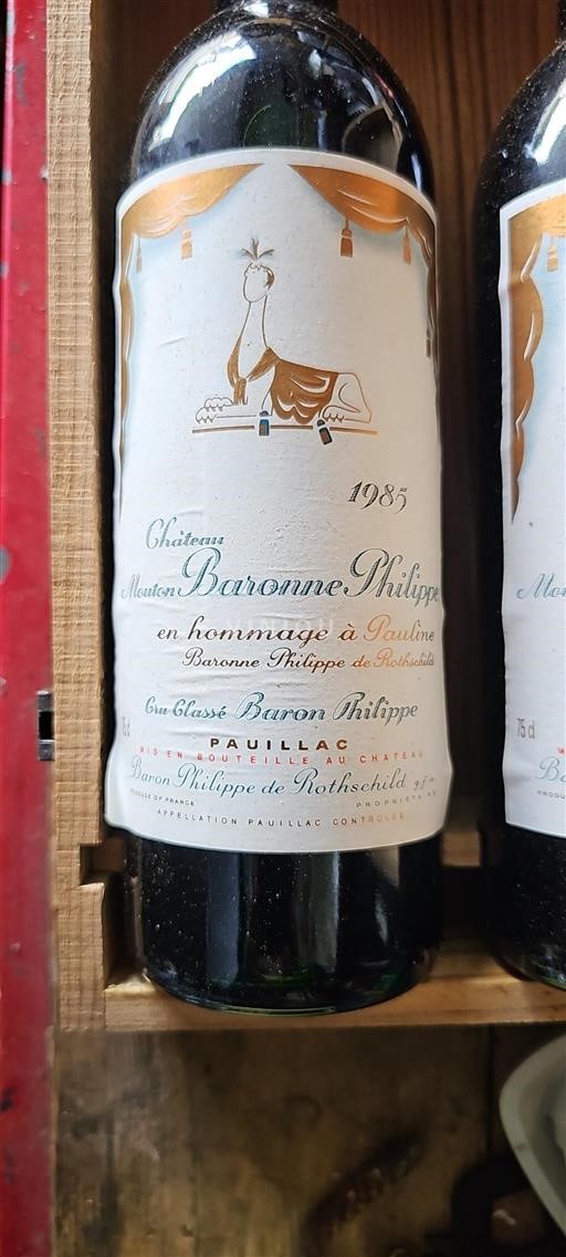 Bordeaux Pauillac Grand Cru Château Mouton Baronne Philippe en hommage à Pauline 1985