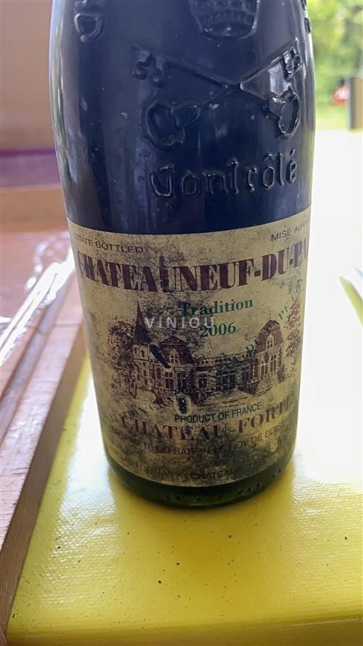 Rona dolina Châteauneuf-du-Pape Château Neuf-du-Pape Tradition 2006
